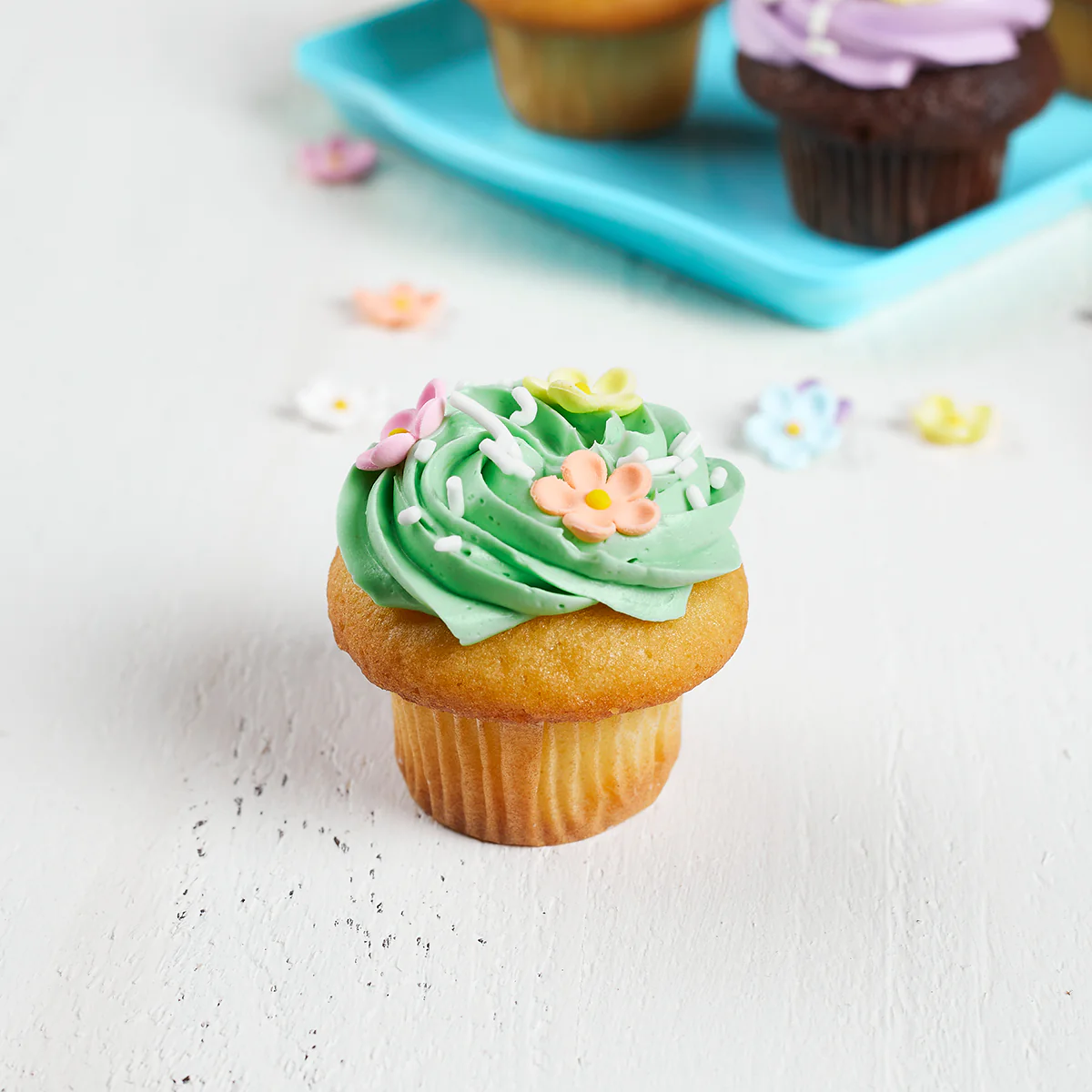 Vanilla Bouquet Cupcake