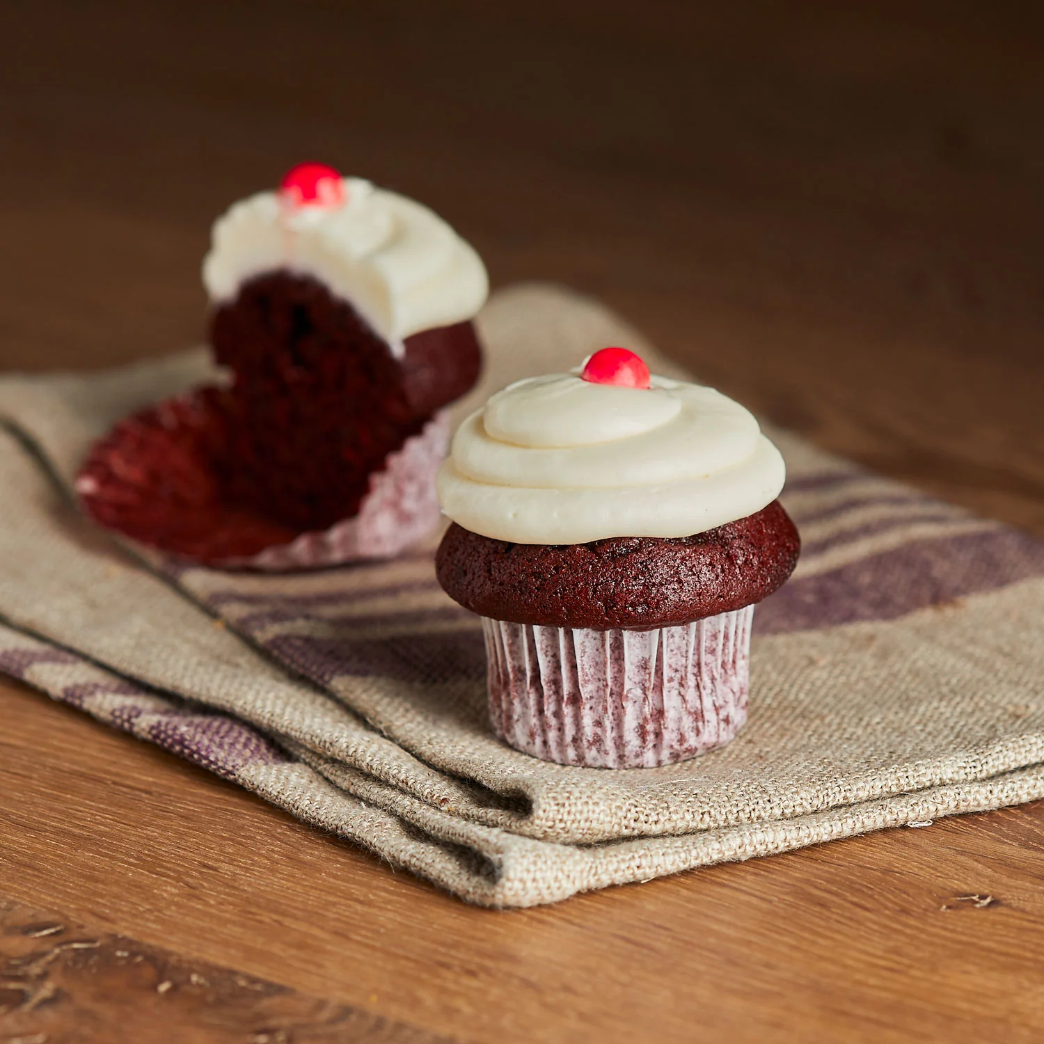 Red Velvet Cupcake - Image 3