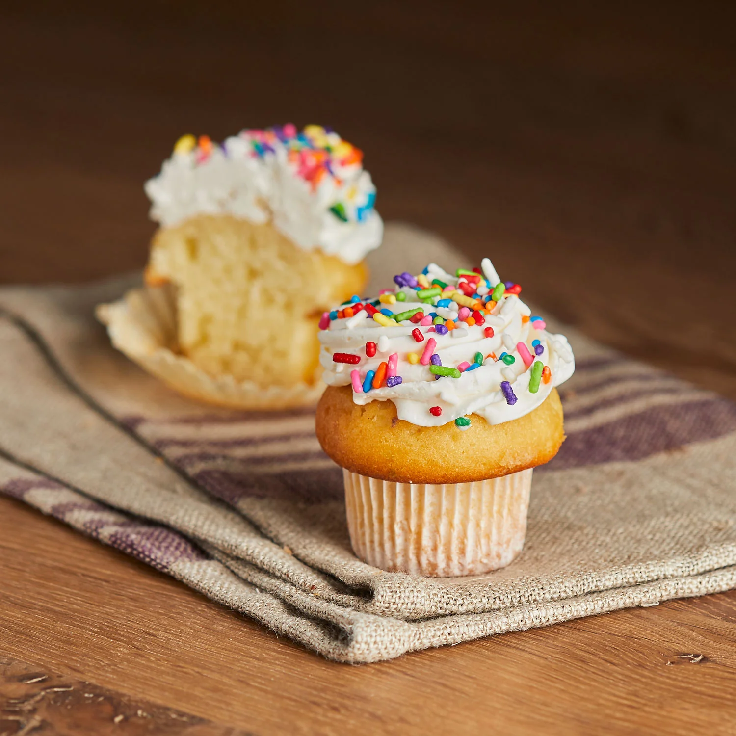 Vanilla Cupcake - Image 3